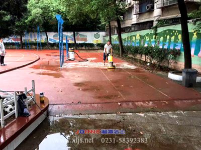 湘潭潔士清洗學校運動場塑膠跑道